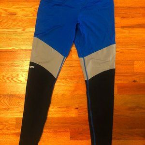 Like New Virus Leggings